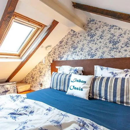 Appartement Alfama I, Eco-penthouse With View & French Balcony *