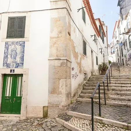 Alfama I, Eco-penthouse With View & French Balcony Lisboa