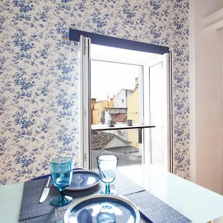 شقة Alfama I, Eco-penthouse With View & French Balcony